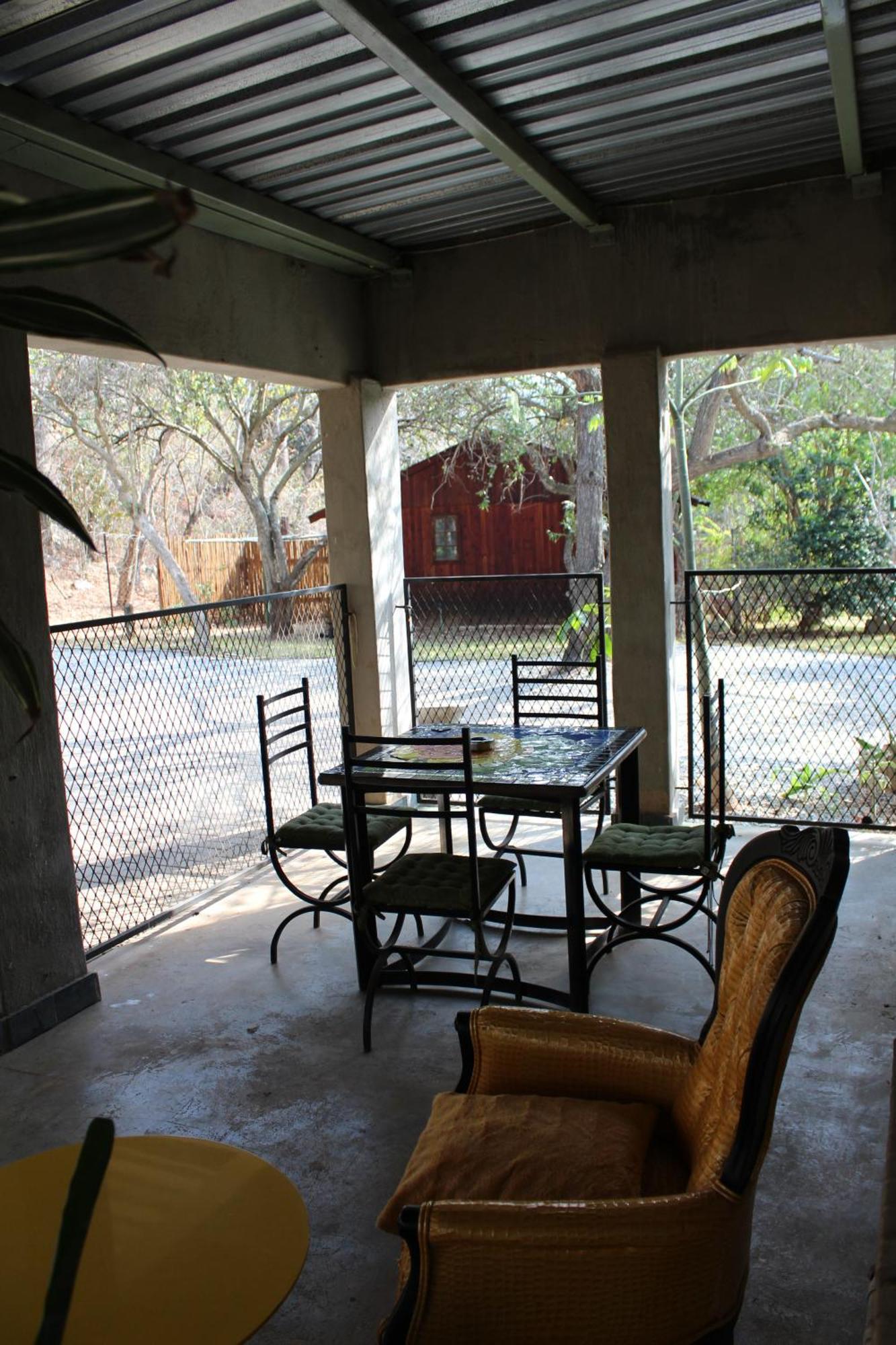 Tucked-Away 1&2 Bedroom Houses Mbombela ภายนอก รูปภาพ